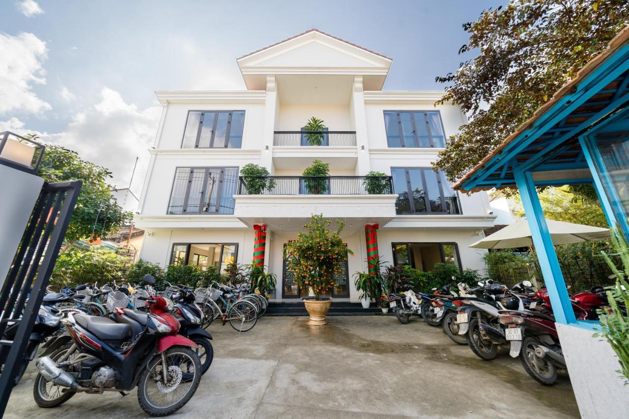 Bed Station Hostel & Pool Bar Hoi An " Former Sunflower" Exterior foto